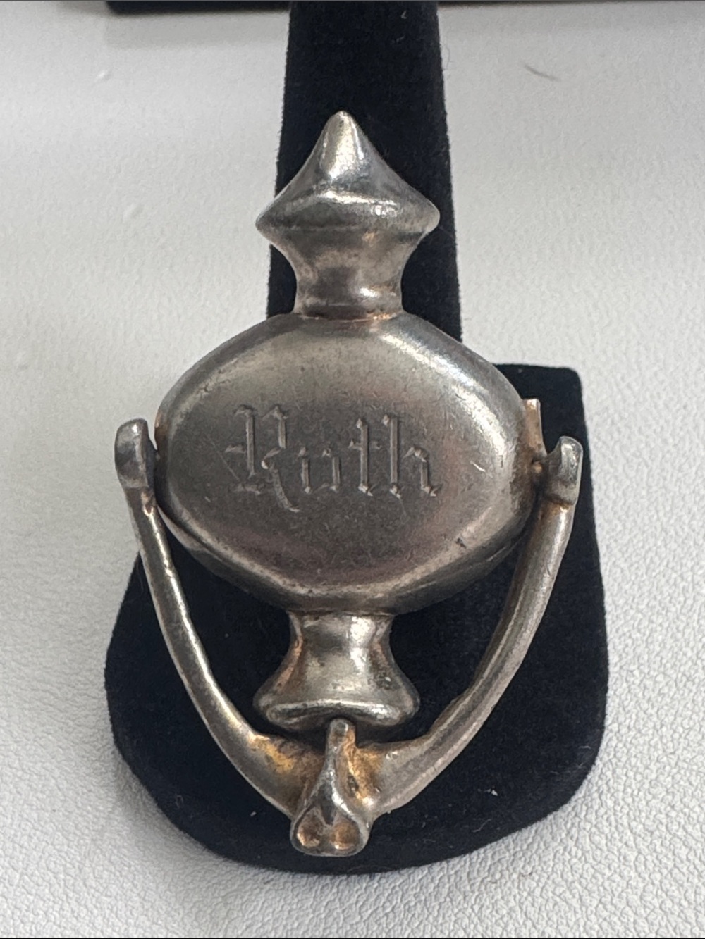 Vintage Door Knocker Brooch Monogrammed "Ruth" – Silver-Tone Metal Pin
